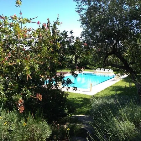 Rainbow Centre De Tropez Proche Des Plages Saint-Tropez
